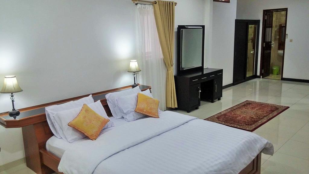Villa Rumah Ibu Dago Бандунг Экстерьер фото
