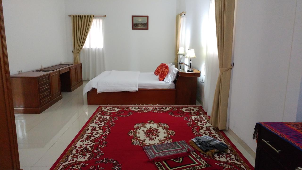 Villa Rumah Ibu Dago Бандунг Экстерьер фото